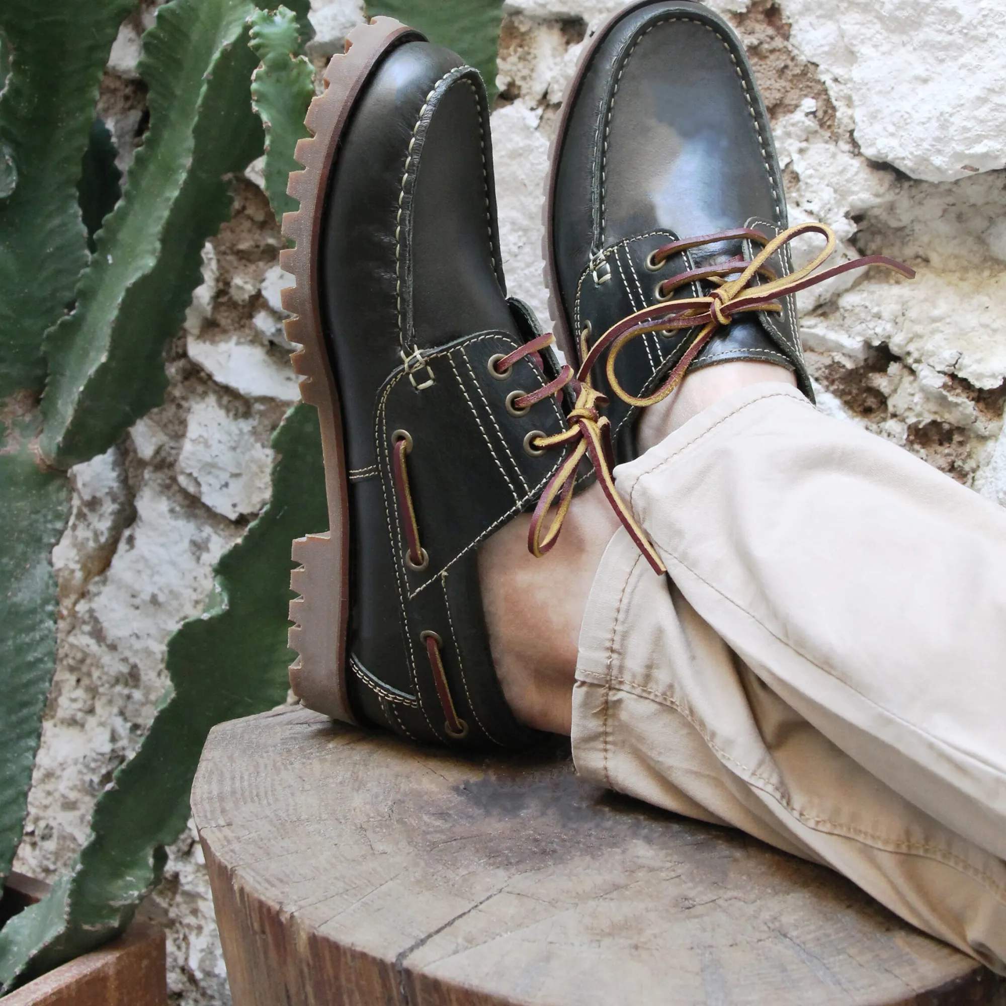 Online Chaussures bateau crampons cuir vert Homme Chaussures Bateau