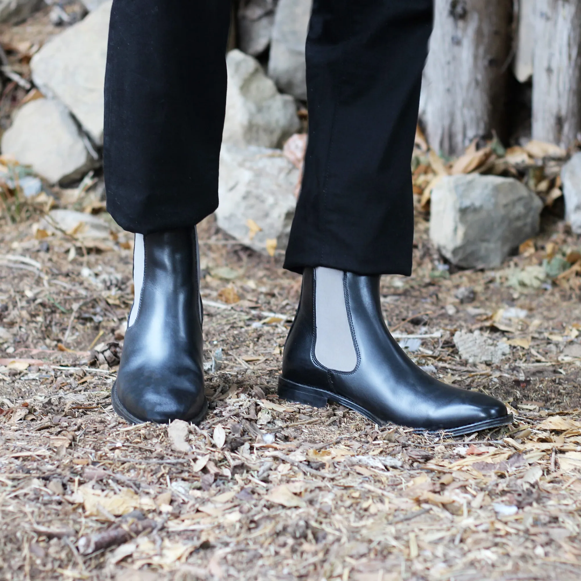 Outlet Chelsea boots cuir noir gris Homme Fins De Série Solidaires