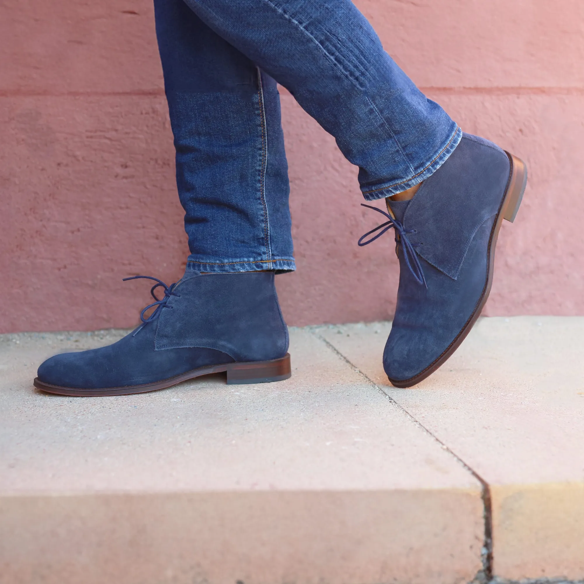 Sale Desert boots cuir daim bleu Homme Fins De Série Solidaires