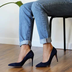 Cheap Escarpins cuir daim bleu marine Femme Escarpins