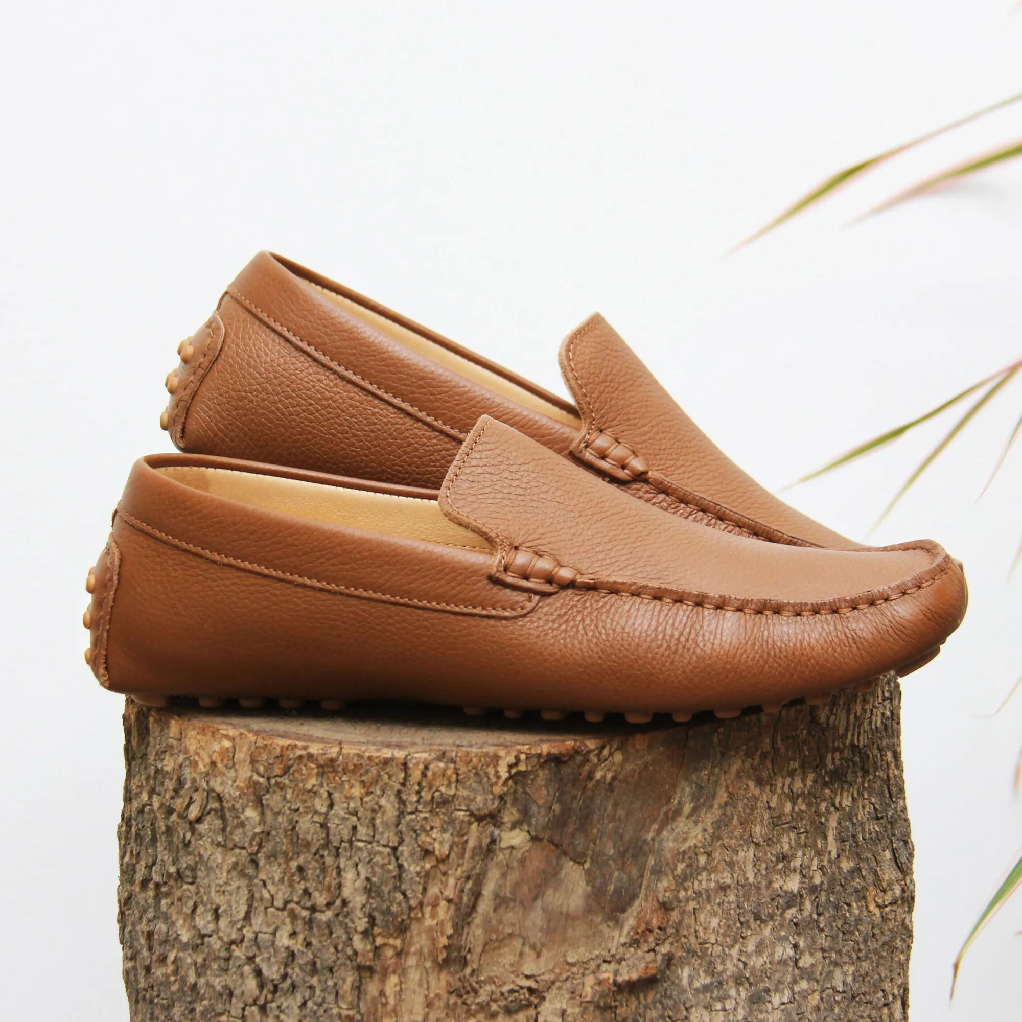 Shop Mocassins cuir grainé Homme Fins De Série Solidaires