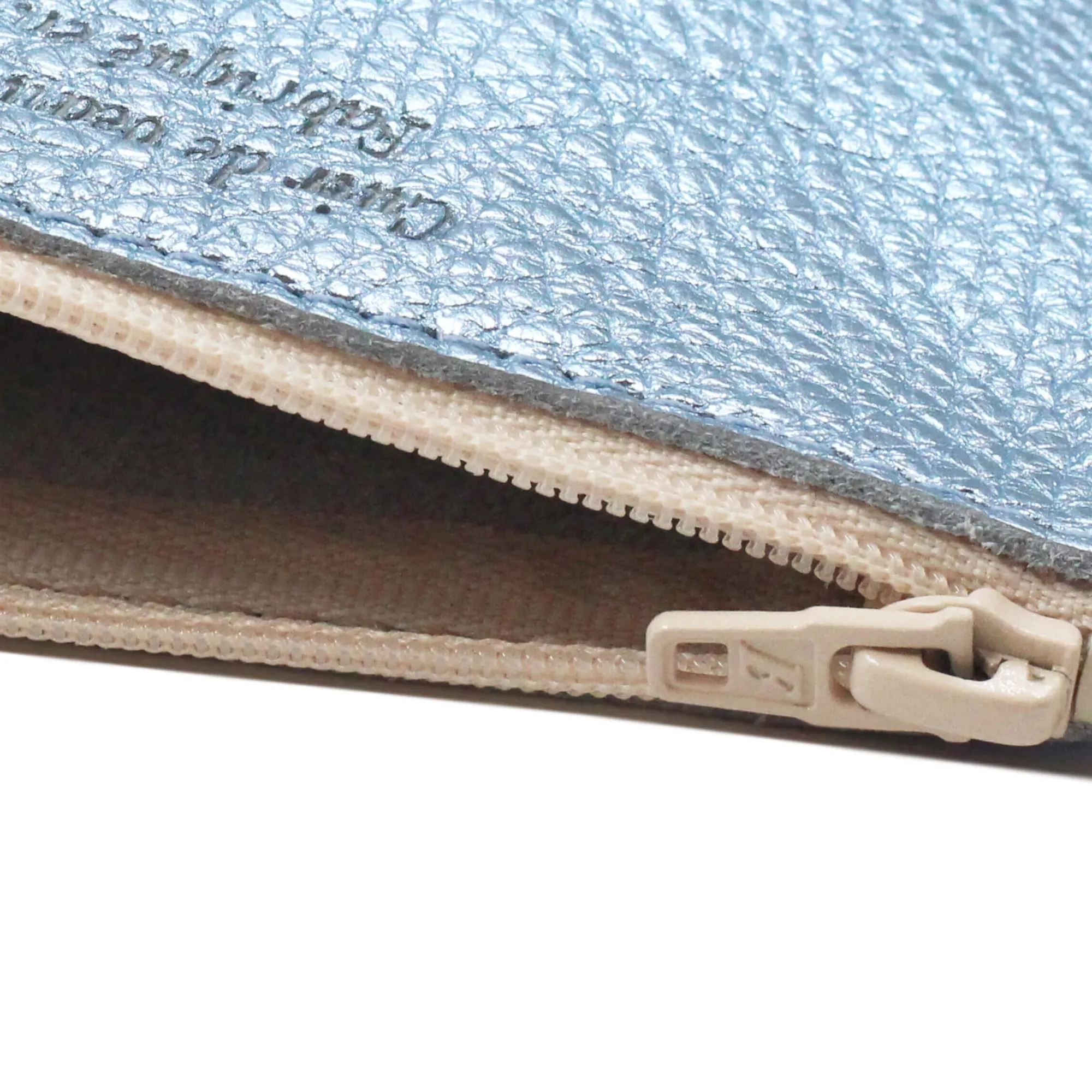 Shop Pochette cuir grainé métallisé bleu clair - petit modèle Femme Pochettes|Petite Maroquinerie