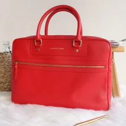 Discount Sacoche cuir gravé Femme Sacs À Main