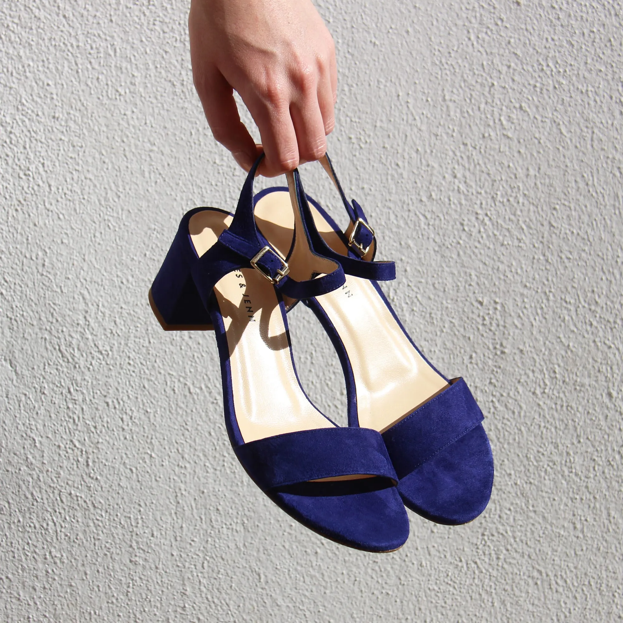 Online Sandales moyen talon cuir daim bleu Femme Sandales