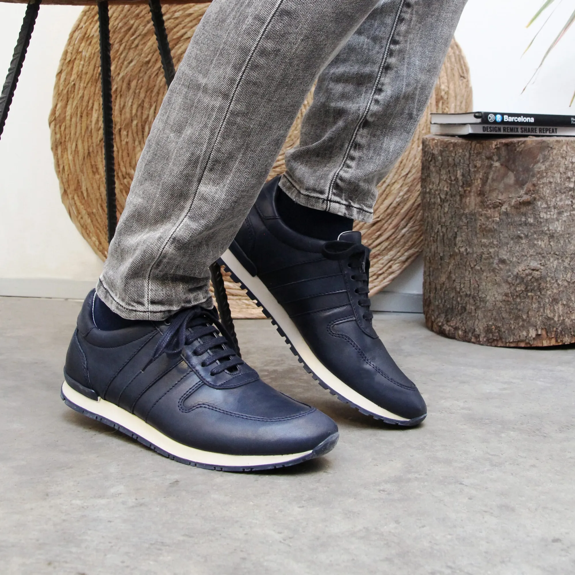 Flash Sale Sneakers cuir bleu marine Homme Fins De Série Solidaires